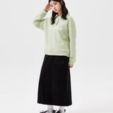 WOMEN'S LETTERING ARTWORK SEMI-OVER FIT COLLAR HALF-ZIP-UP