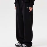 WOMEN'S SEMI-WIDE SWEATPANTS