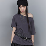 [予約販売/7月上旬入庫予定] WOMEN'S GRAPHIC BUTTON OFF-SHOULDER SHORT SLEEVE T-SHIRT CHARCOAL