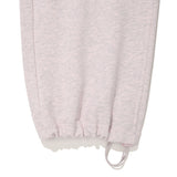 【予約｜10月中旬発送】 WOMEN'S SEQUIN LOGO SWEAT PANTS-LIGHT PINK